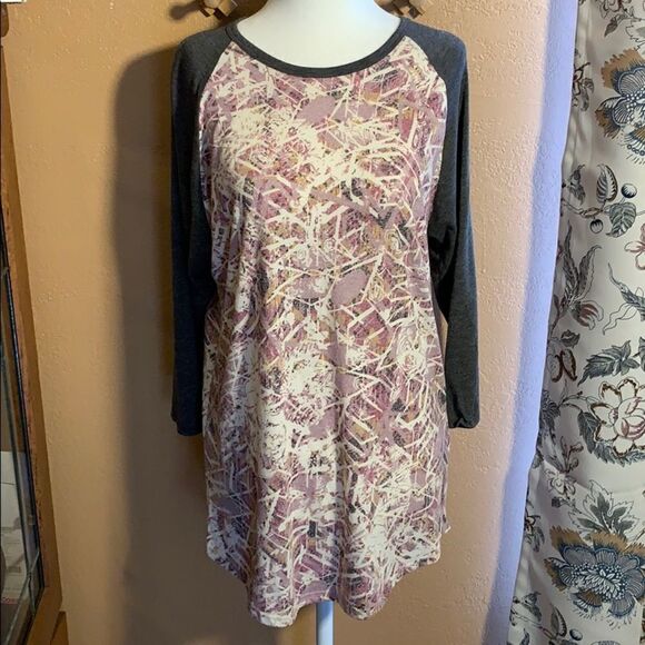 LuLaRoe Randy Shirt  - Picture 1 of 7